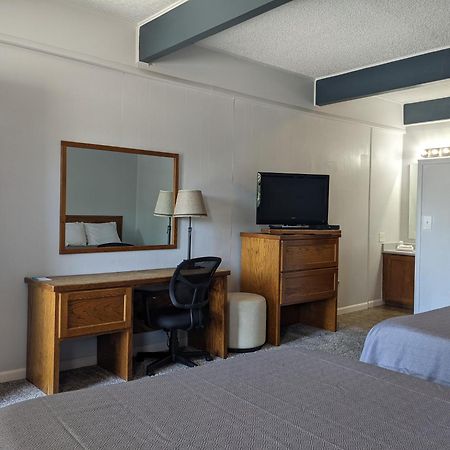 The Oakwood Inn 스털링 외부 사진